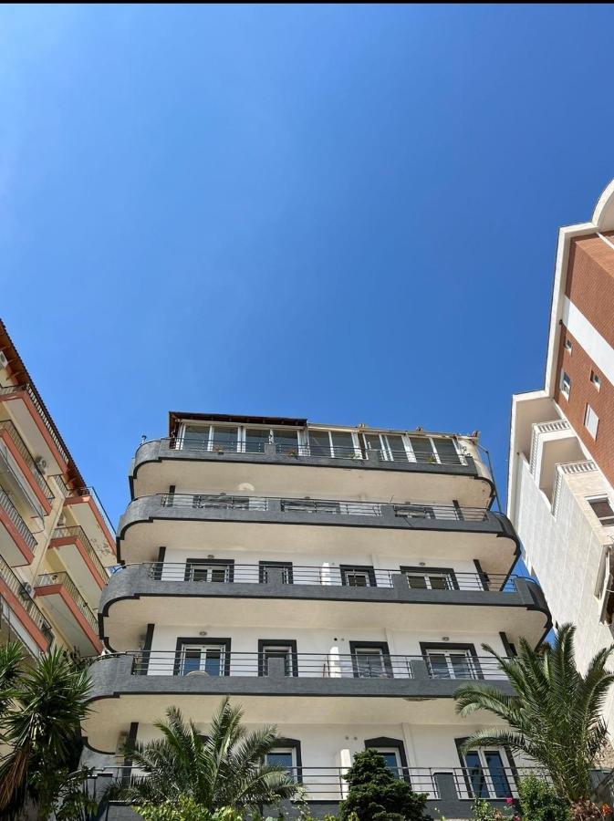 Paradiso Apartments Саранда Екстер'єр фото