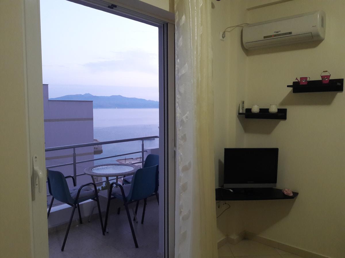 Paradiso Apartments Саранда Екстер'єр фото